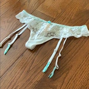 Victoria’s Secret Bridal garter panty